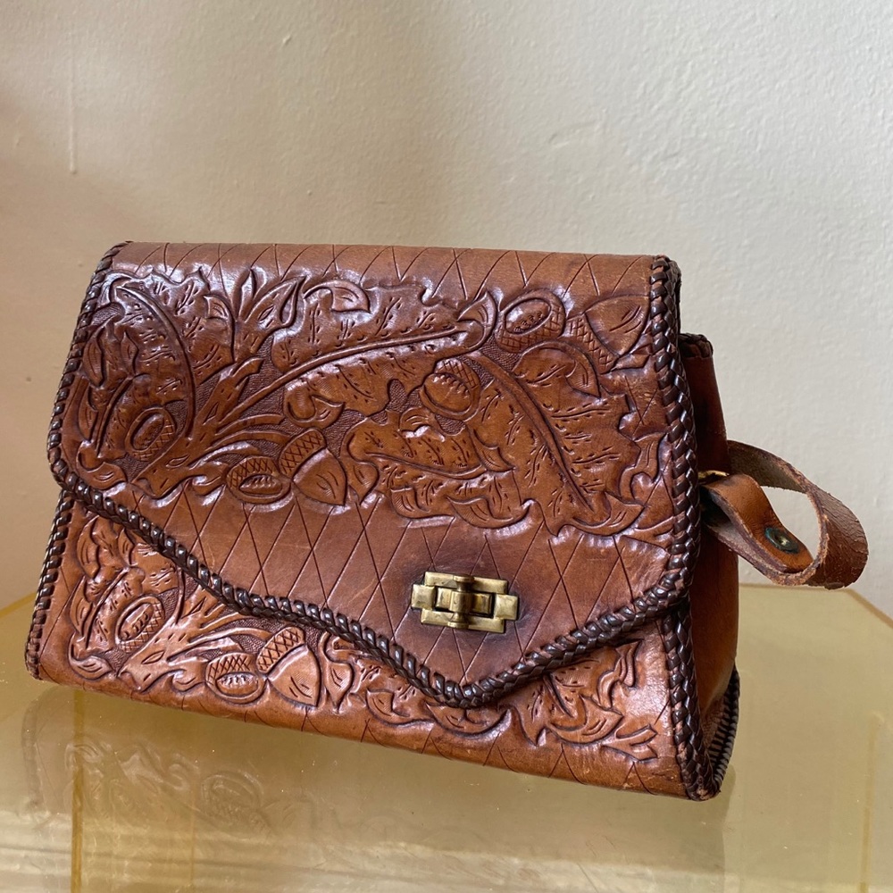 Leather purse